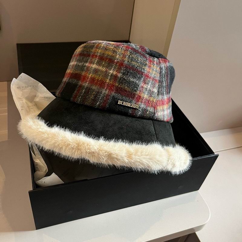Burberry hat 010201